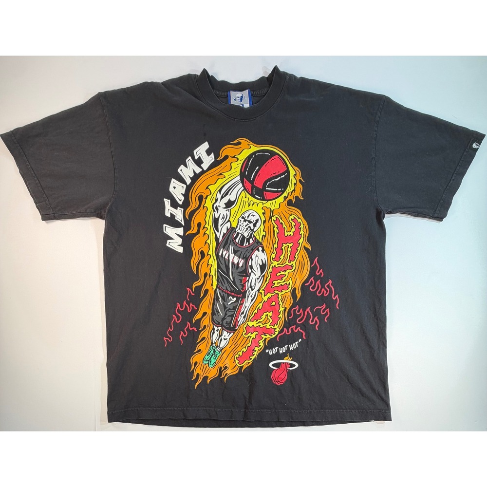 Warren Lotas Miami Heat Hot Hot Hot NBA Graphic T-Shirt Black XL USA Made